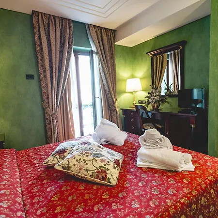 Hotel Petite Fleur-3