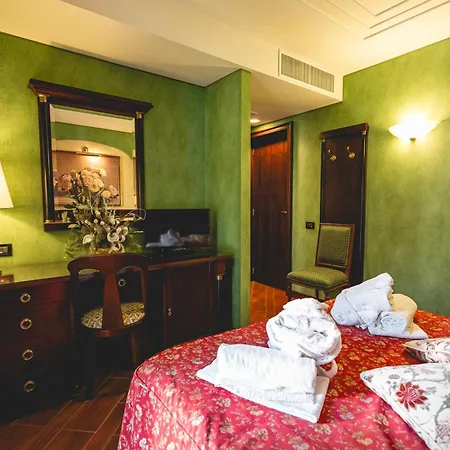Hotel Petite Fleur-2