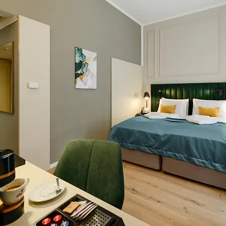 CHLOE Hotel Budapest-2
