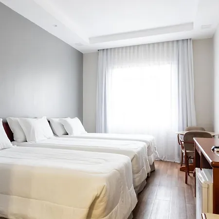 Hotel Carlton Plaza-3