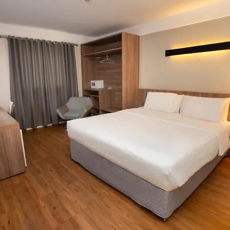 Delmond Hotel-3