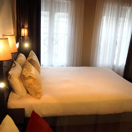 Best Western Le Montmartre - Saint Pierre-3
