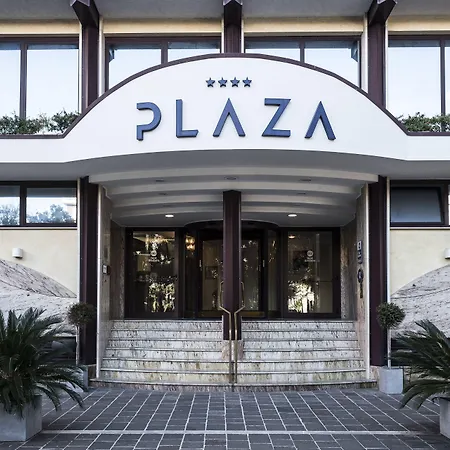 Hotel Plaza-3
