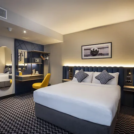 Academy Plaza Hotel-2