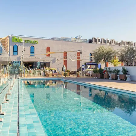 Ibis Styles Sevilla City Santa Justa-3