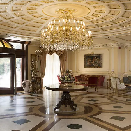 Grand Hotel Vanvitelli-3