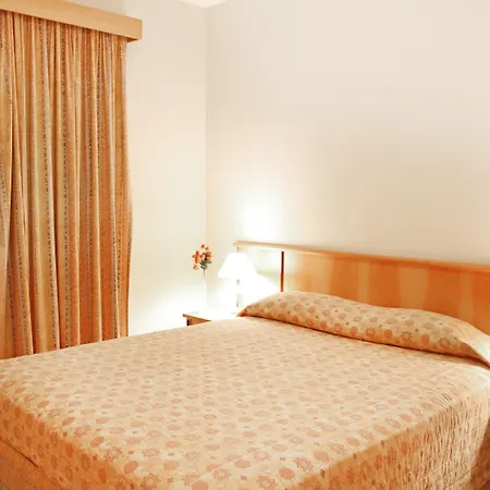 Travel Inn Conde Luciano-2