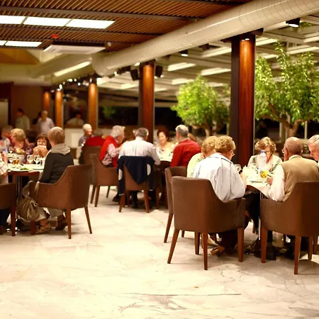 Darkhill Hotel-3