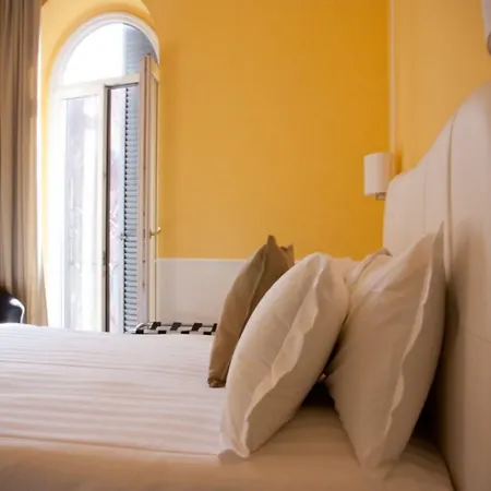 Roma Resort Trevi-2