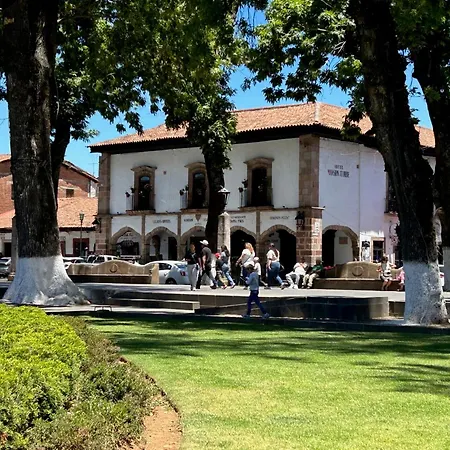 Hotel Mansion Iturbe-2