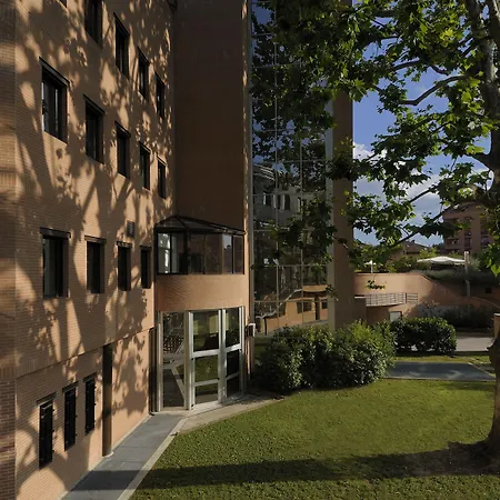 Aemilia Hotel Bologna-2