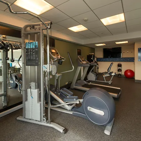 Hampton Inn & Suites Boston Crosstown Center-3