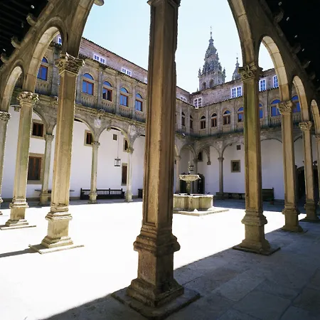 Parador De Santiago - Hostal Reis Catolicos-3