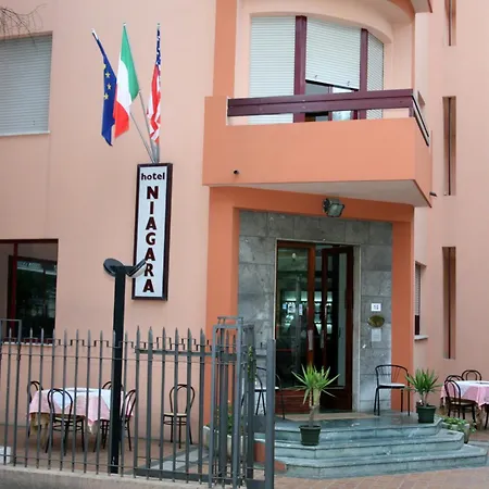 Hotel Niagara-3