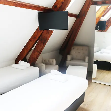 Max Hotel Amsterdam-3