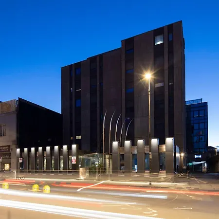 Best Western Plus Executive Hotel&Suites-3
