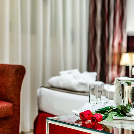 Exe Suites 33-2