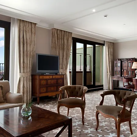 Eurostars Palacio Buenavista-3