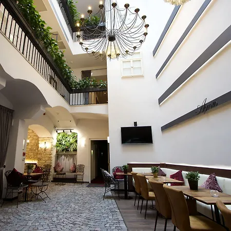 Hotel Residence Agnes-3