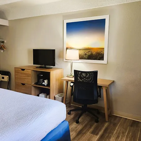 Days Inn By Wyndham Denver Downtown-2