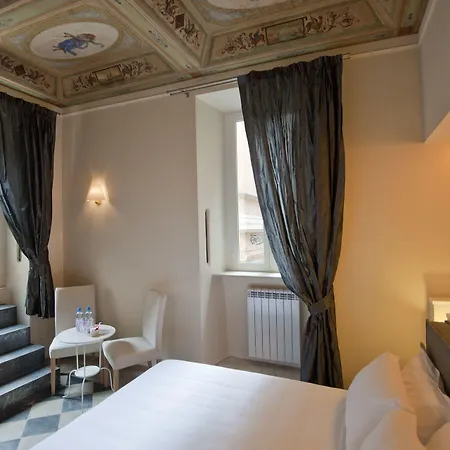 Little Queen Suite-3