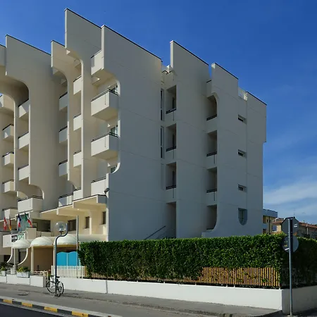 Hotel Life - Natural Style Rimini-2