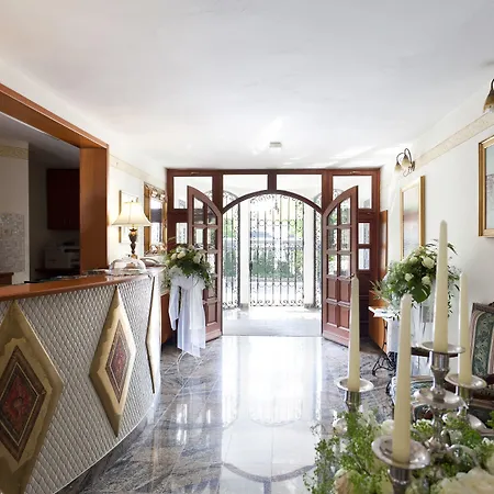 Aparthotel Vila Minka-3