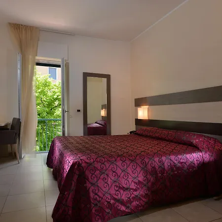 Hotel Siena-3