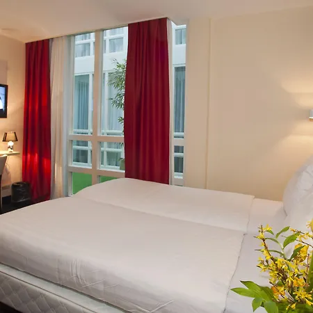 Hotel Iron Horse Amsterdam-3