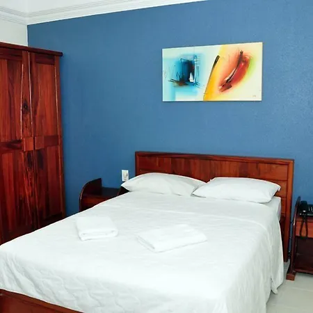 Machado'S Plaza Hotel-2