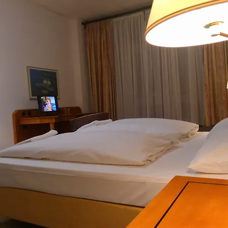 Willy Hotel Frankfurt-2