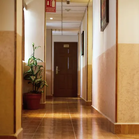 Capital Oel Regio Hotel-2