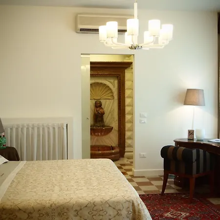 Domus Dotti V Guest House-2