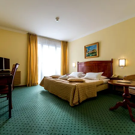 Hotel Churchill-3