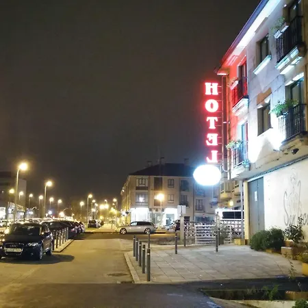 Hotel San Jacobo-3