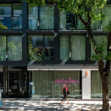 Artcore Hotel Porto-3