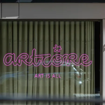 Artcore Hotel Porto-2