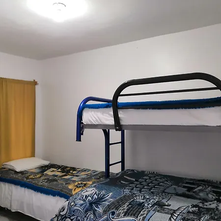 Hostal Maple-3