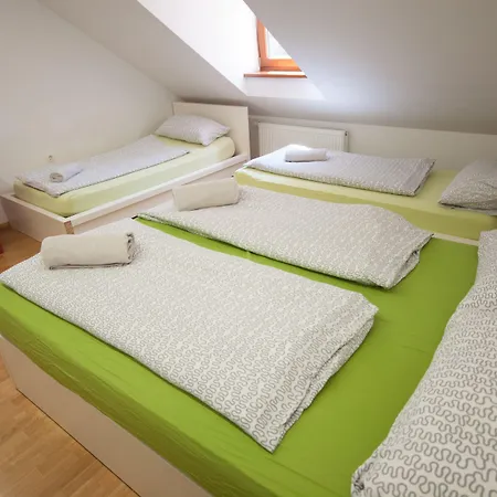Rooms Sincere 1830-3