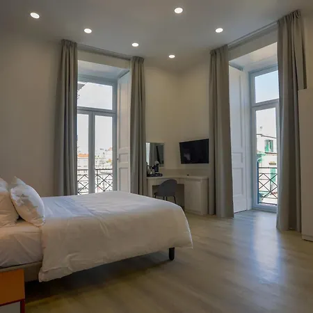 Elysium Relais-2