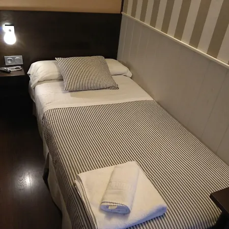 Hostal Gud Salamanca-3