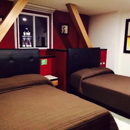 Hotel Leones-3