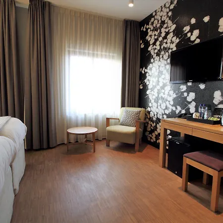 The Bank Hotel-2