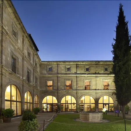 Hotel Real Colegiata San Isidoro-2