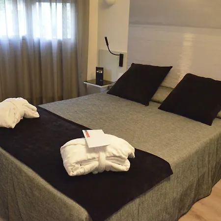 Atenea Rekord Suites Barcelona-3