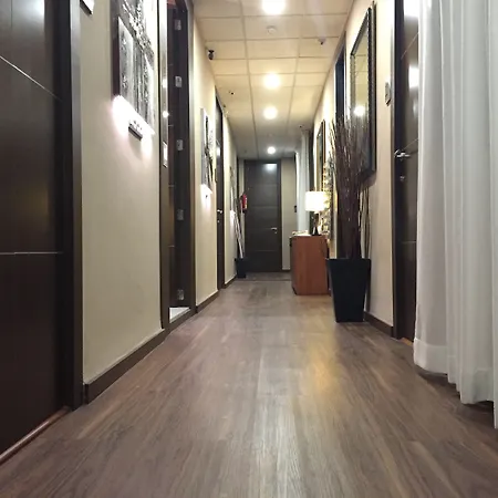 Hostal Larios-3