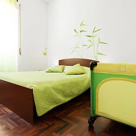 Take It Easy Roma Guest House-2