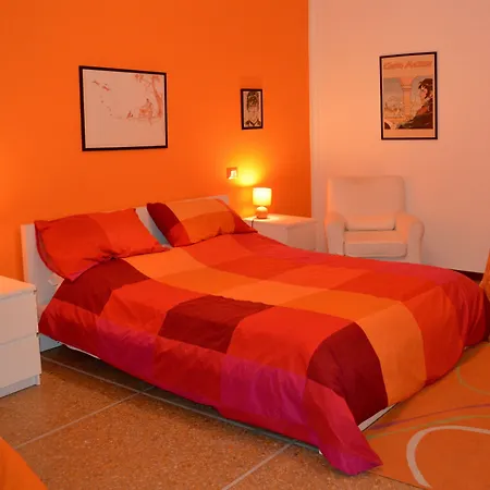 A Casa Di Giallo B&B-2