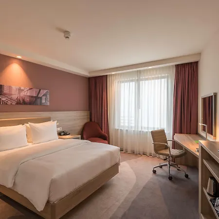 Hampton By Hilton Frankfurt City Centre East-2