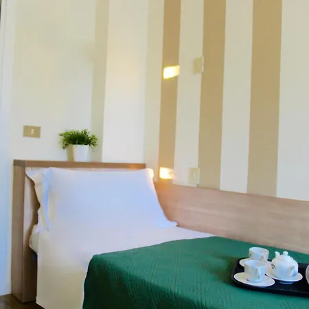 King Hotel-3